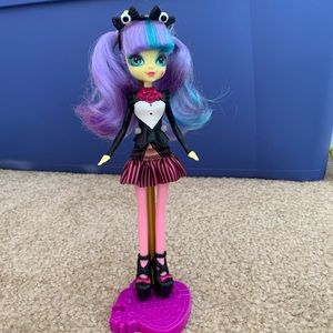 MY LITTLE PONY EQUESTRIA DOLL